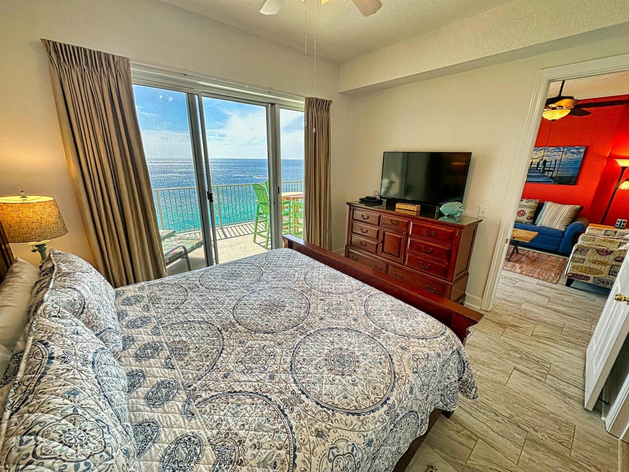 Ocean Reef 2303 *